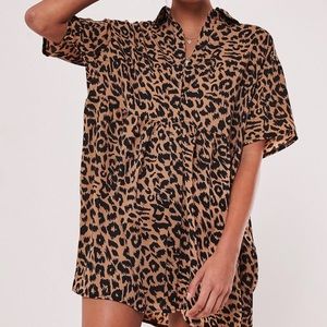 MISSGUIDED leopard smock dress. NWT US size 4